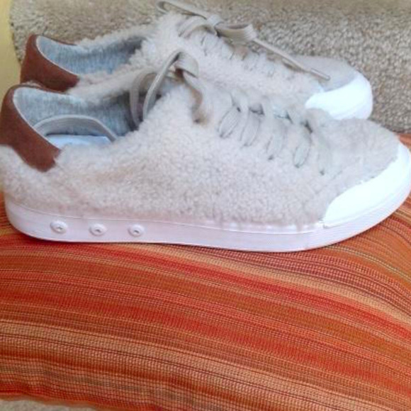 Rag and Bone Standard Issue Shearling Fur Sneakers - Picture 3 of 8